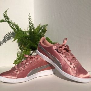 PUMA Vikky EP Pink Satin Women’s Sneakers Size 7